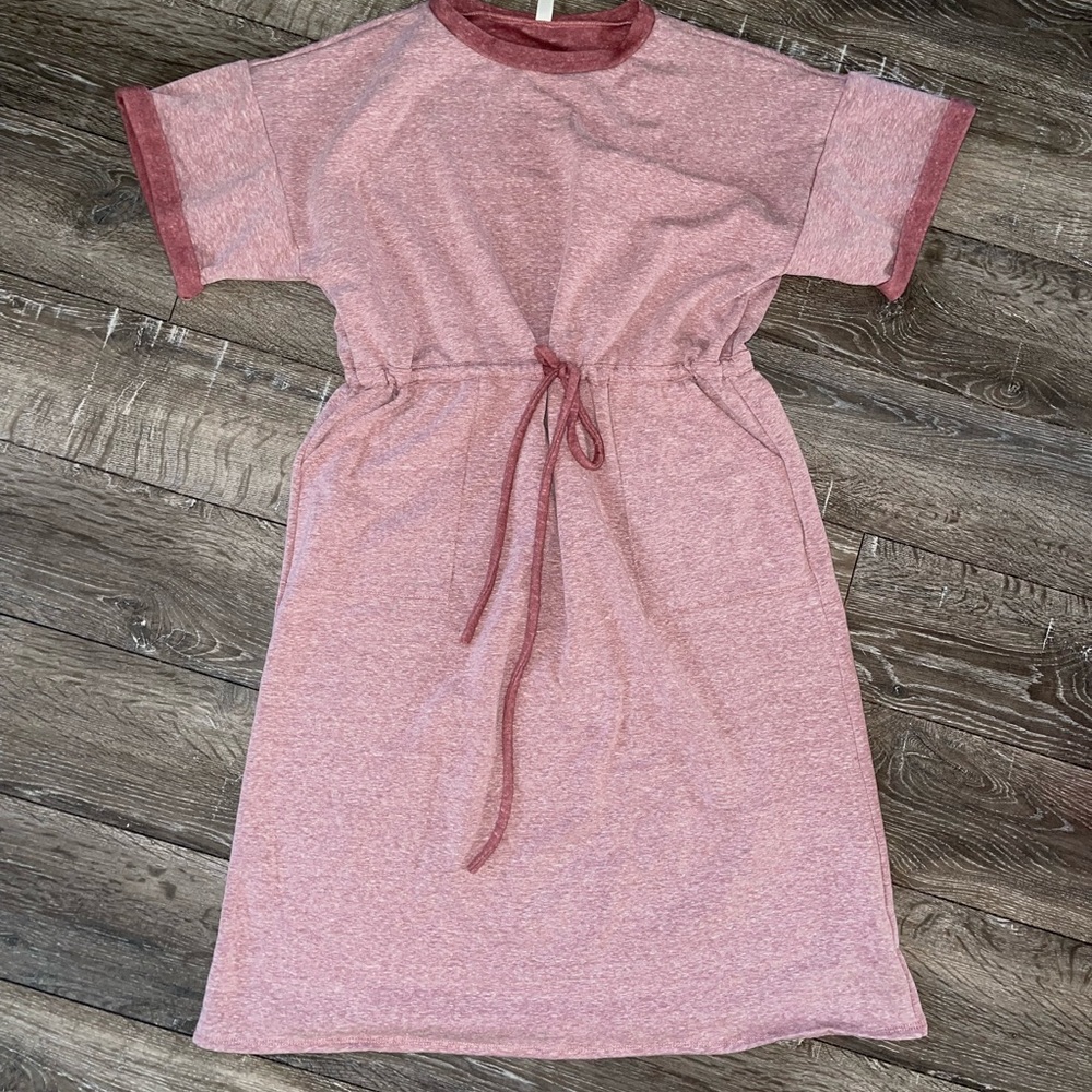Betsy’s Boutique Sweatshirt dress size large